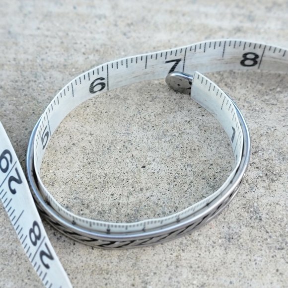 Beautiful Southwestern silver twisted braided rope smooth band bracelet cuff - Picture 9 of 12